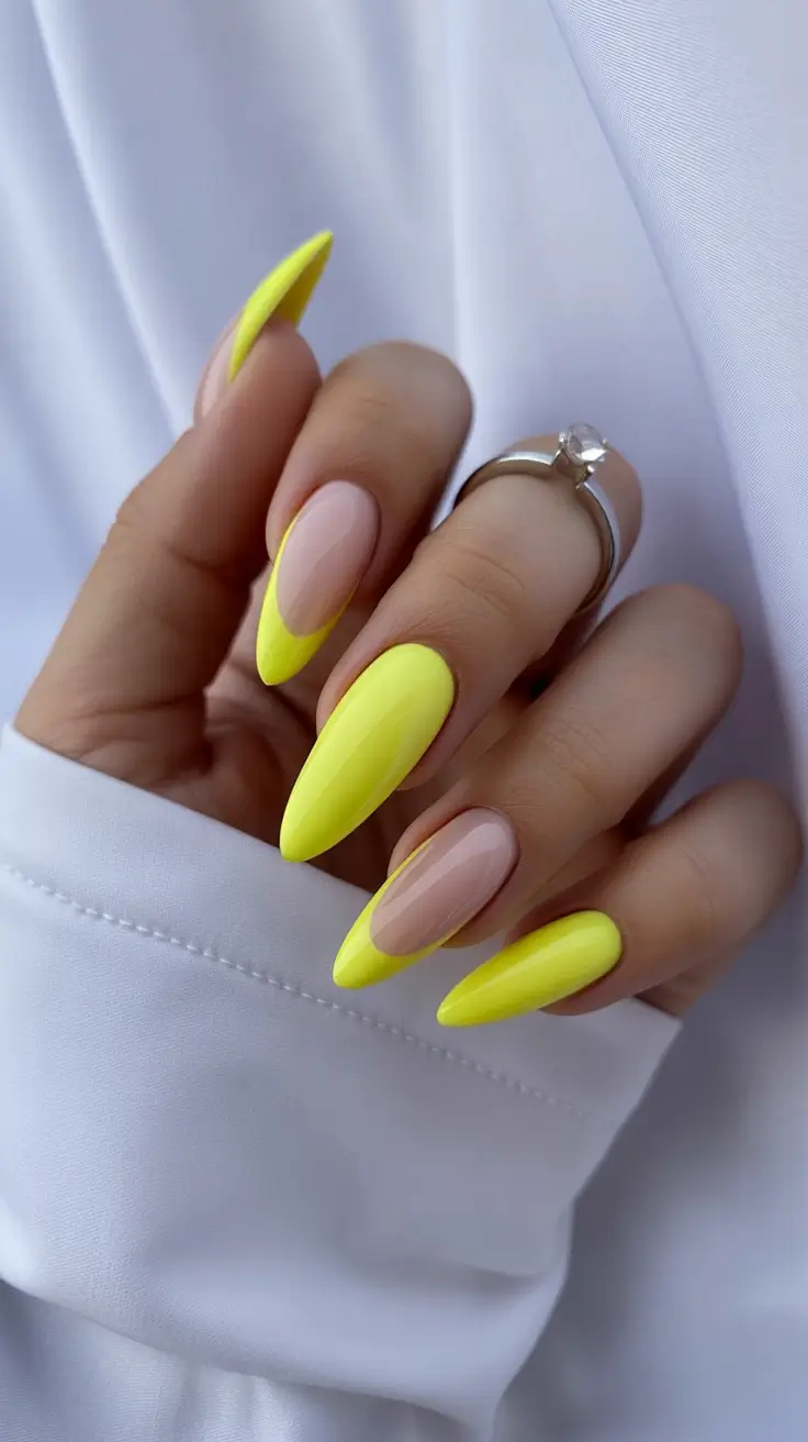 yellow nails – new ideas 2026 Soft Arch French in High-Lemon Curve