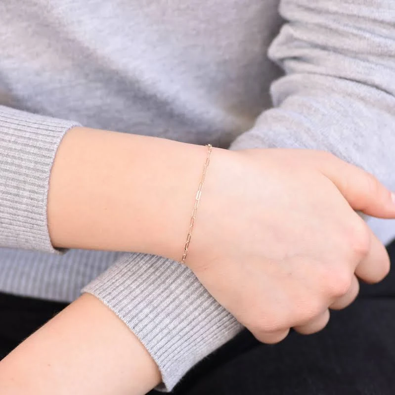 accessory 14K Gold Minimalist Chain Bracelet Etsy - SashJewelry $149