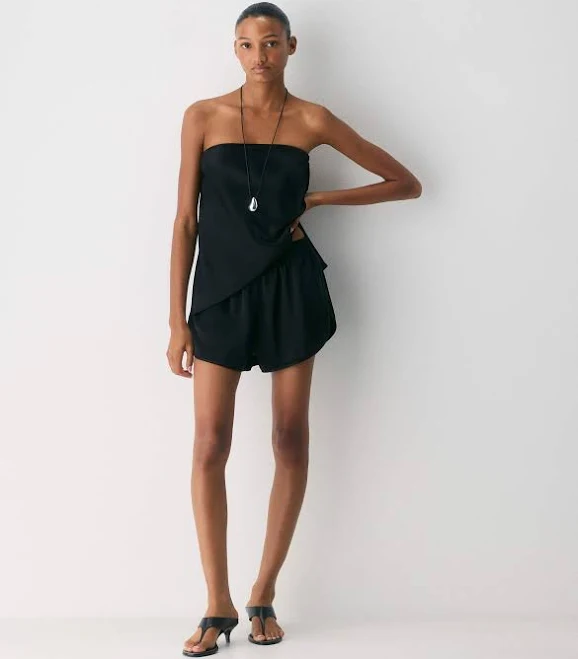 shorts Aritzia Babaton Hilltop Satin Shorts Aritzia $88