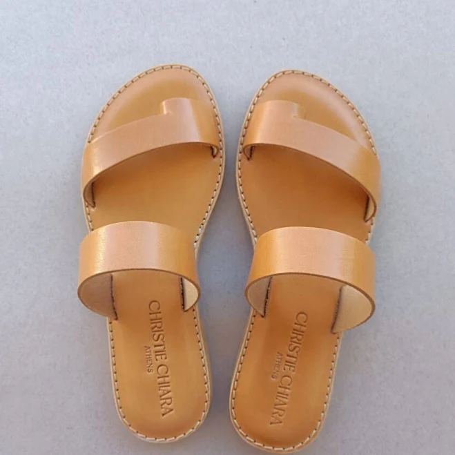 shoes Callista Flat Leather Sandals Christie Chiara Sandals $76.55