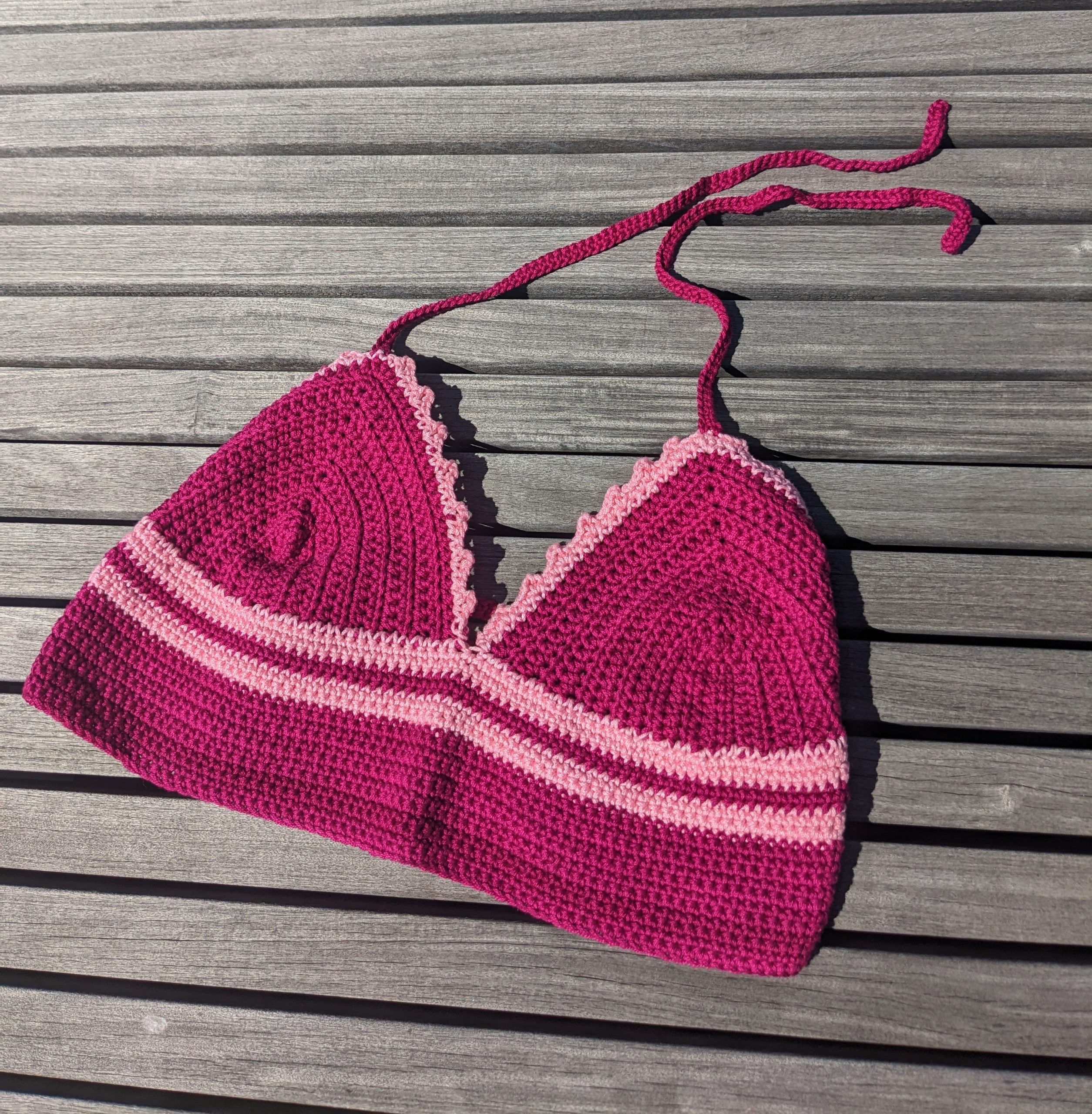 crop top Crochet croptop: Fuchsia & pink Sureña Crochet $40