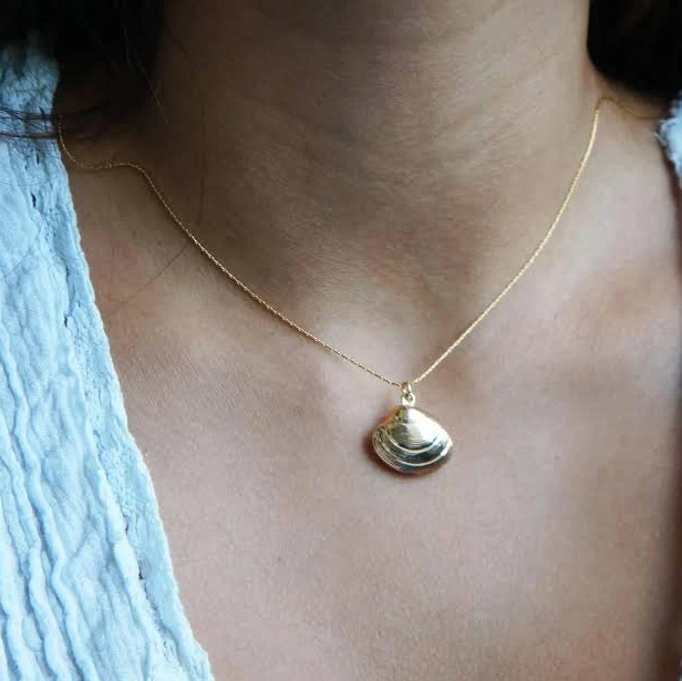 accessory Dainty Beach Jewelry Shell Pendant Necklace Etsy - Seller $22.88