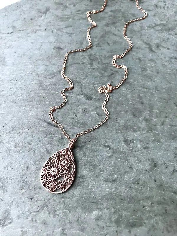 accessory Dainty Delicate Rose Gold Vermeil Teardrop Pendant Necklace Etsy - AlaskaDaisy $48
