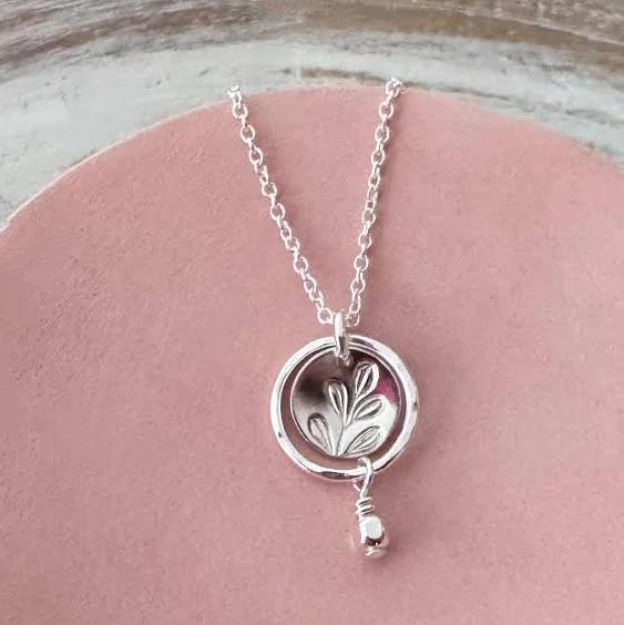accessory Dainty Minimalist Silver Leaf Pendant Charm Etsy - Seller $49