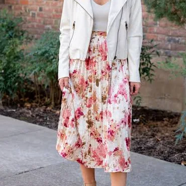 mini skirt Floral Pleated Skirt ForElyse.com $80.99