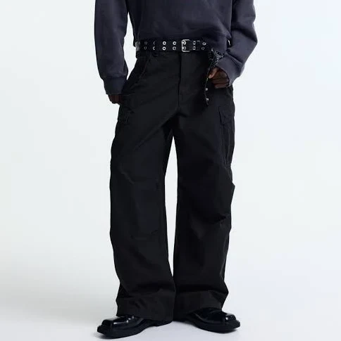pants H&M Men's Loose-Fit Cargo Pants H&M $54.99