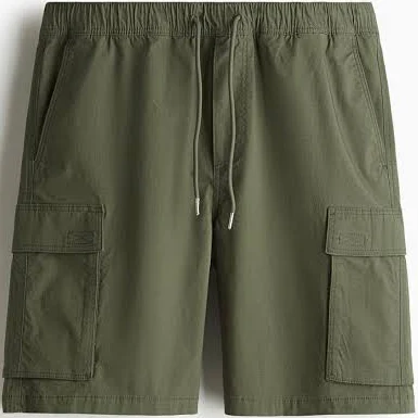 shorts H&M Men's Regular-Fit Cargo Shorts H&M $34.99