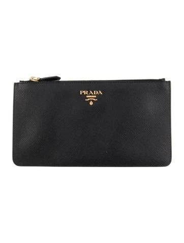 bag Prada Women's Saffiano Leather Clutch The RealReal $410