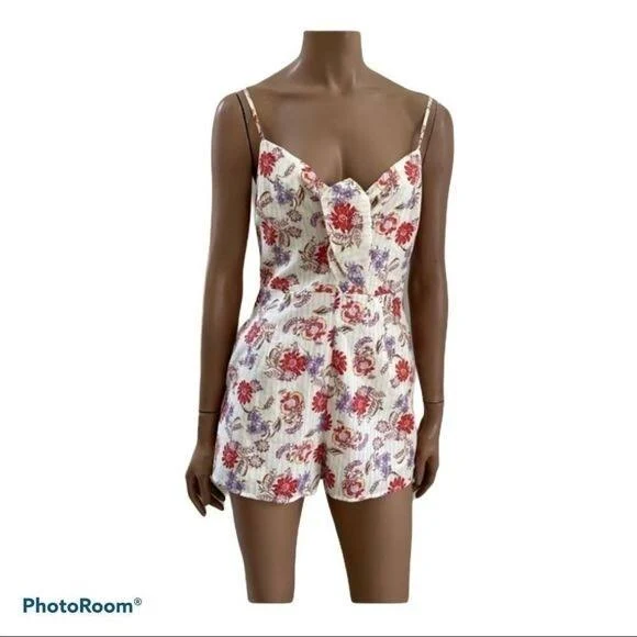 romper Sadie & Sage Floral Print Tie Front Romper S eBay - lookingperfect $36