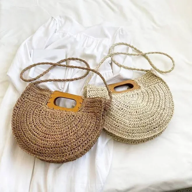 bag Straw Tote Bag with Wooden Handles Pickering Boxwood $32