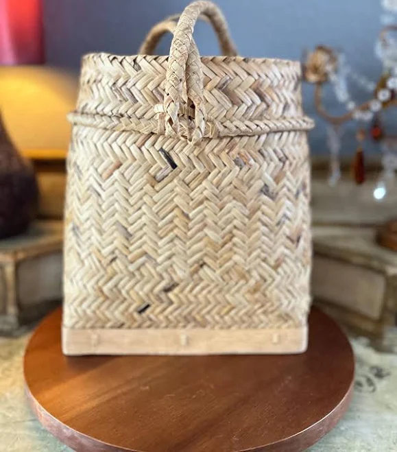 bag Vintage Handwoven Wicker Basket Bag with Straw & Bamboo Top Handle Etsy - VintageNUpcycledByB $49