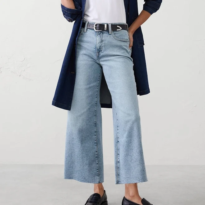 jeans Women's High-Rise Wide-Leg Cropped Jeans Banana Republic Factory $60