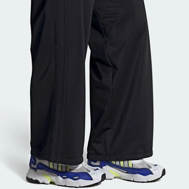 Adidas Women's Ozweego OG 'Black White' IG6074