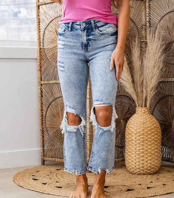 Lovervet Cambria Distressed Straight Jeans