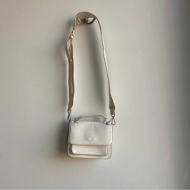 White Leather Crossbody Bag with Silver HARDWARE. Strap Is detachable. | Color: Silver/White | Size: Os | Llaurenmiller99's Closet