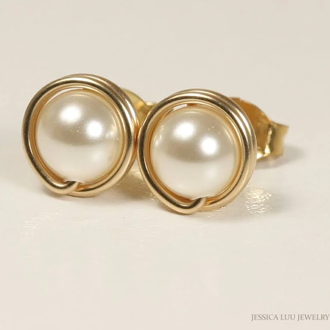 Minimalist Pearl Stud Earrings