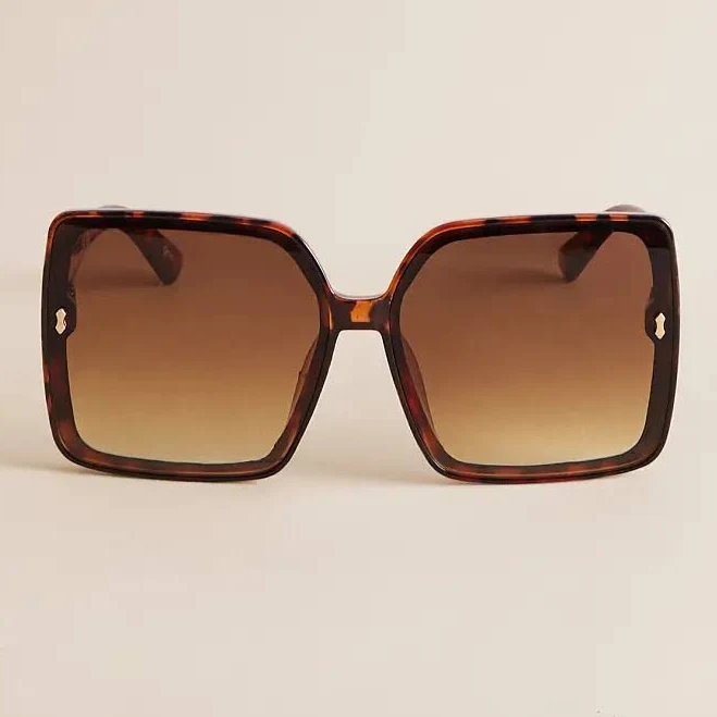 BKE Women's Oversized Square Sunglasses with Buckle