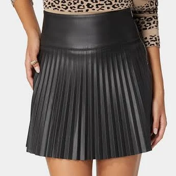 Bebe Women's Pleated Vegan Leather Mini Skirt