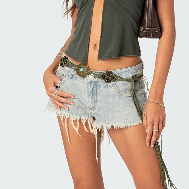 Edikted Frayed Vintage Washed Denim Shorts