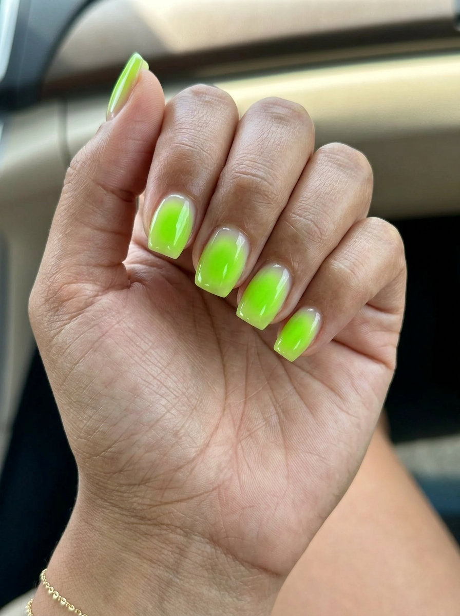 Lime Green Aura Nails | Fun Summer Nails 2026 Vibrant lime green abstract aura nails for summer vacation and outdoor events. Fun summer nails 2026.