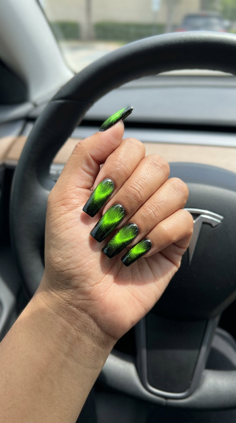 Electric neon green cat-eye nails for parties. Bold green summer nails 2026 with magnetic shift.