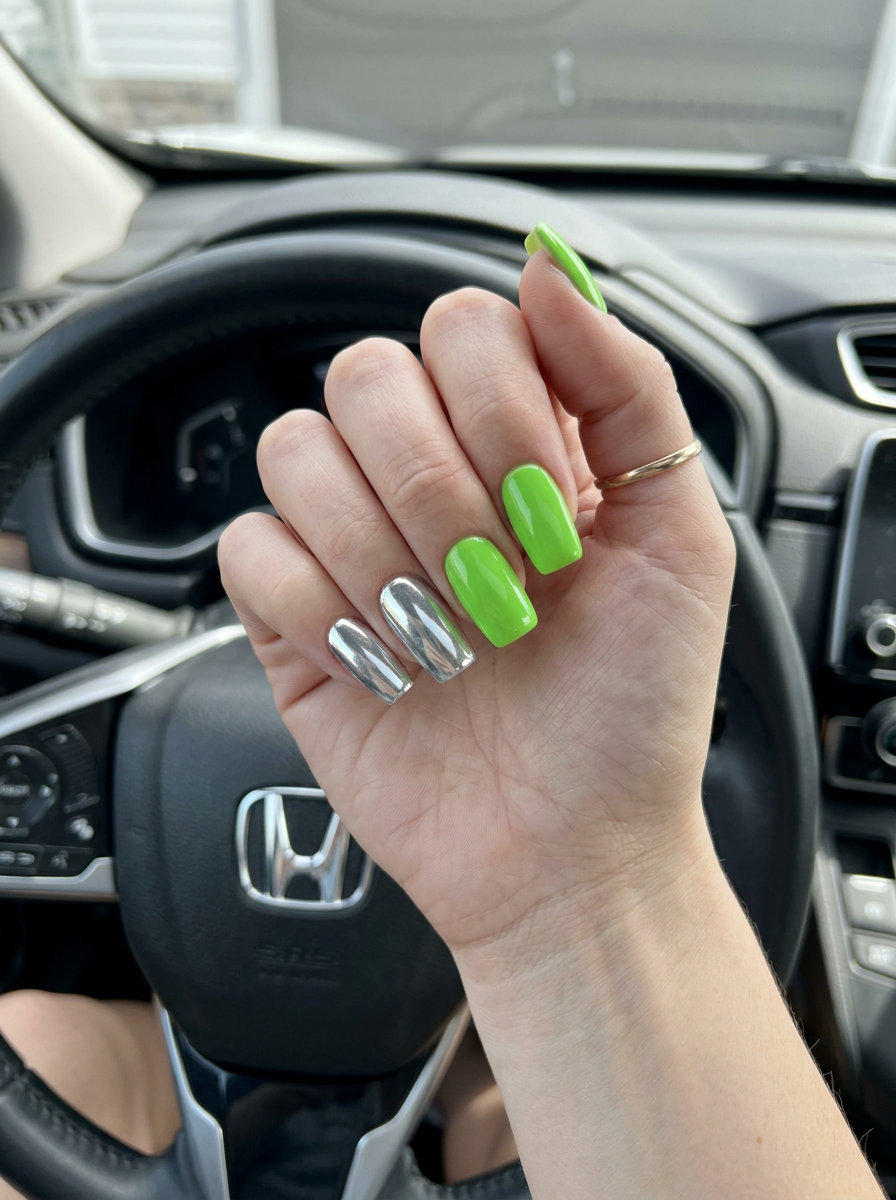 Electric Lime Green Chrome Pop Accent nails: bold green with mirror chrome on accent nail for festivals and summer parties. Summer trends 2026.