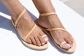 shoes Minimalist sandals, Leather sandals women, Leather flat sandals women, Toe ring sandals, Toe loop natural tan sandals - Nisyria - KYANIA Etsy $88.29