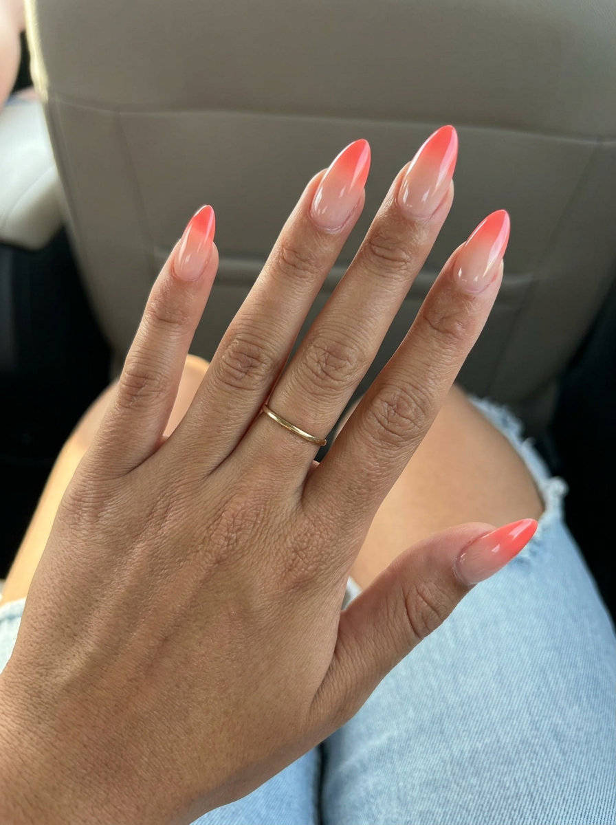 Coral Sunset Ombre Stiletto Nails 2026: Summer Event Coral Sunset Ombre stiletto nails 2026: sophisticated summer event style. Avoid dullness.