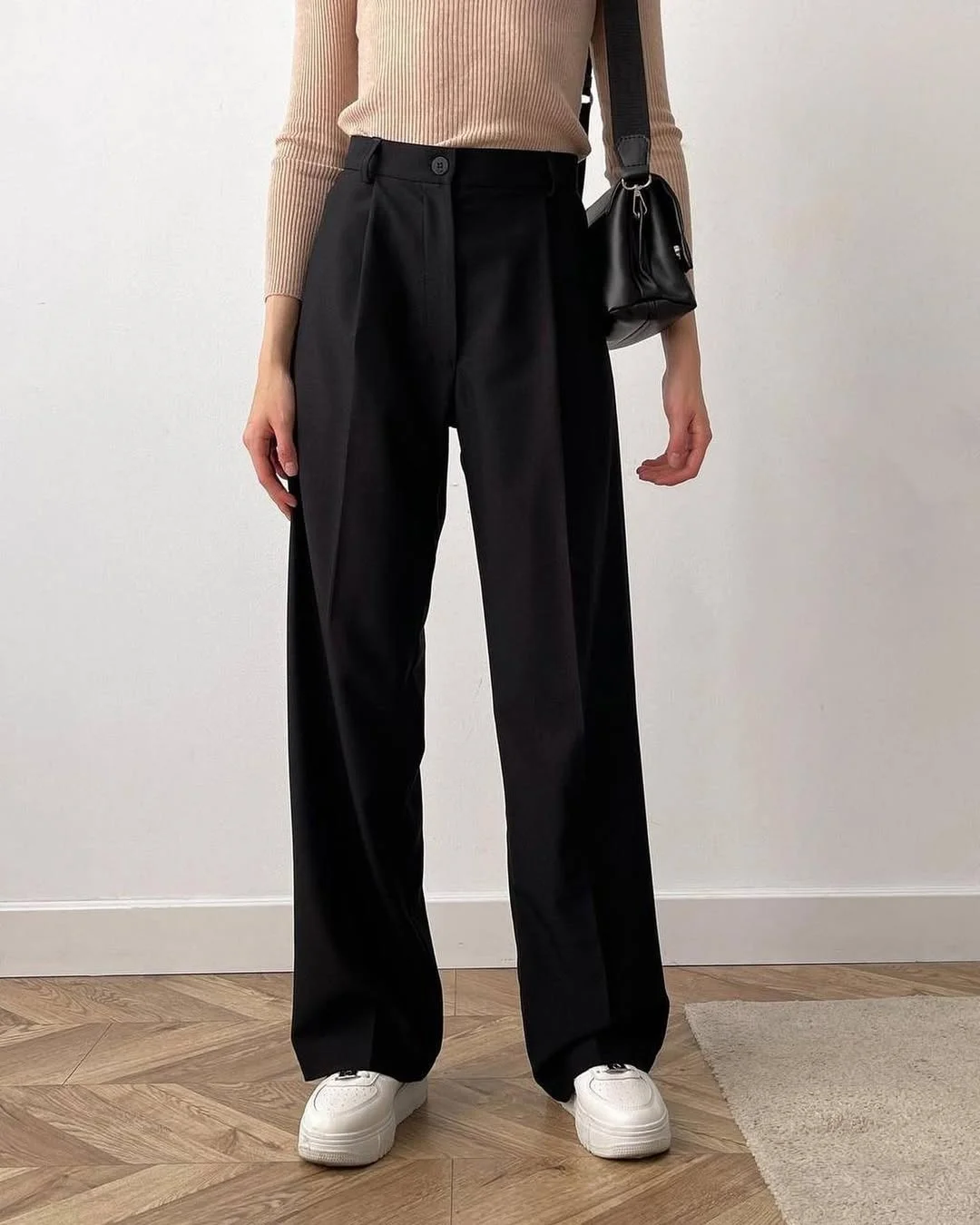 all pants outfits for women 2026 Relaxed Black Tailoring Styled With Casual Street Energy