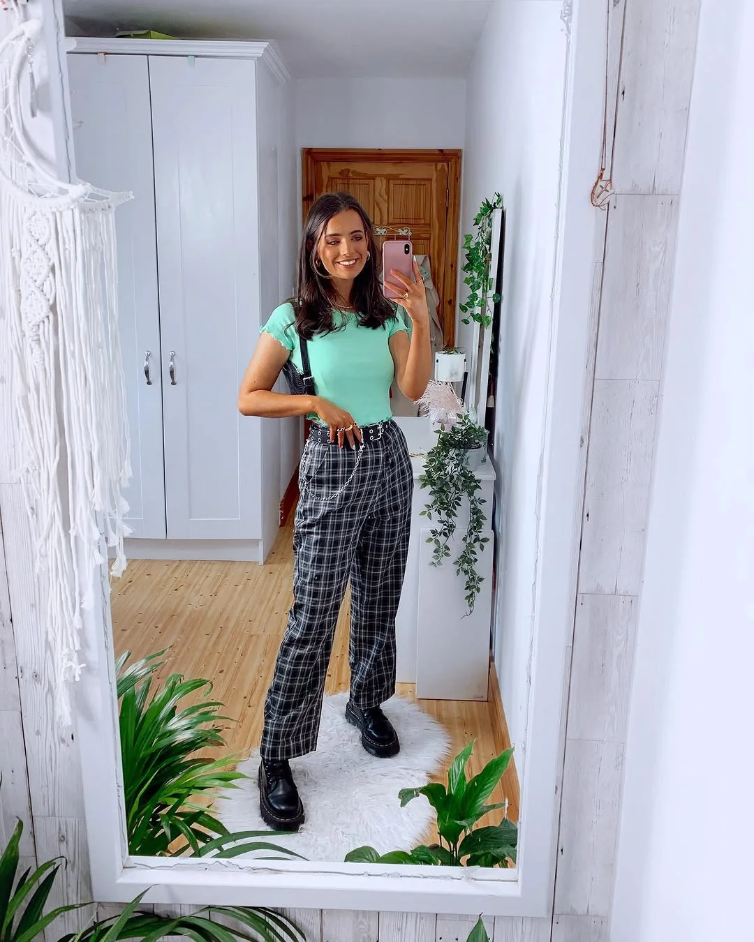 Cute Fall Outfits Docs 2026: 22 Stylish Doc Martens Outfit Ideas You'll Want to Wear