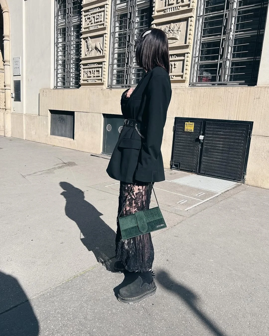 cute fall outfits docs 2026 Elegant Black Layers Meet Chunky Chelsea Boots