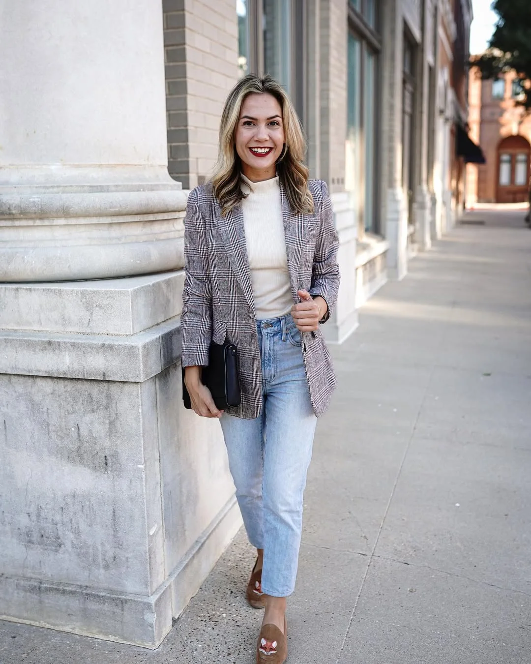 Early fall outfits ideas 2026 Plaid Blazers And Straight Leg Denim Formulas