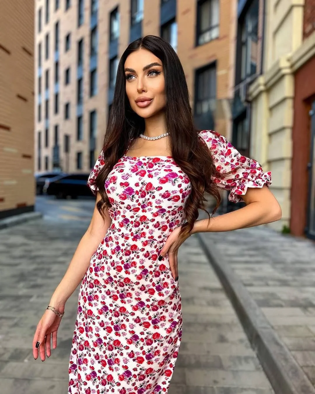 Early summer outfits 2026 Romantic Floral Dresses Are Returning With Softer Silhouettes