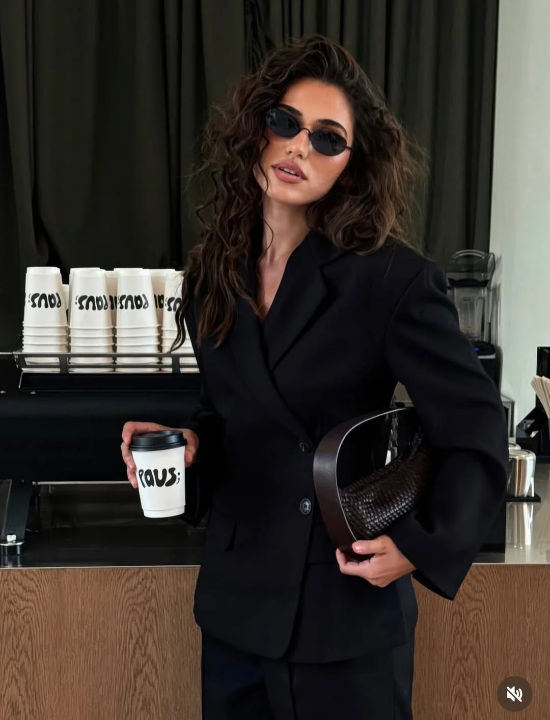 elegant fall office outfits 2026 Power Tailoring with an All-Black Palette