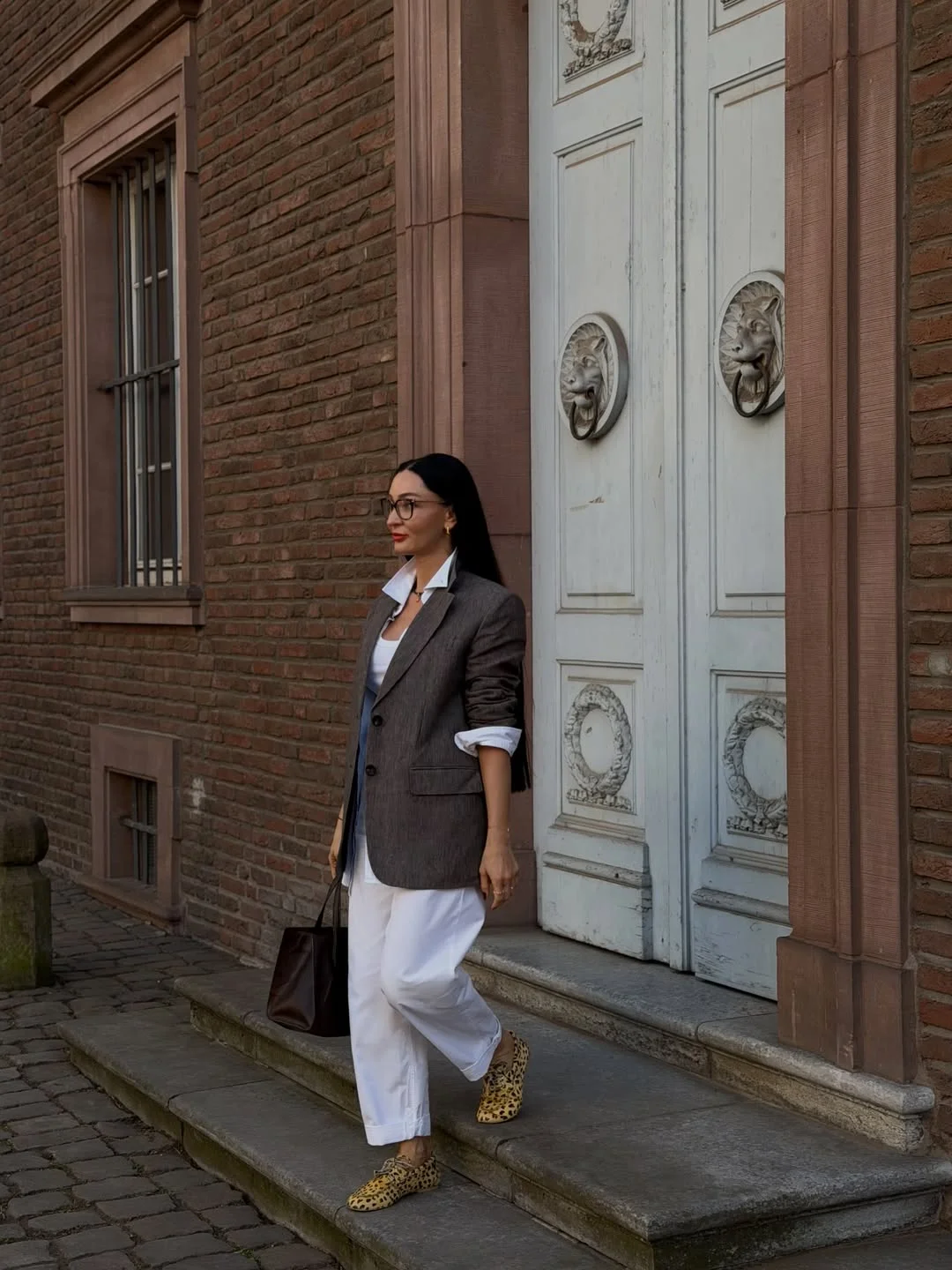 elegant fall office outfits 2026 Relaxed Tailoring with Crisp White Layers