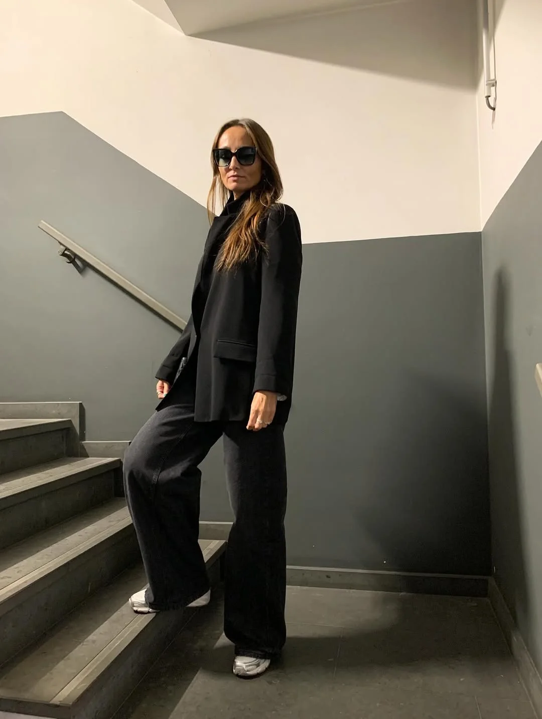 Fall blazer outfit inspo 2026 Minimal All-Black Tailoring with Relaxed Wide-Leg Trousers