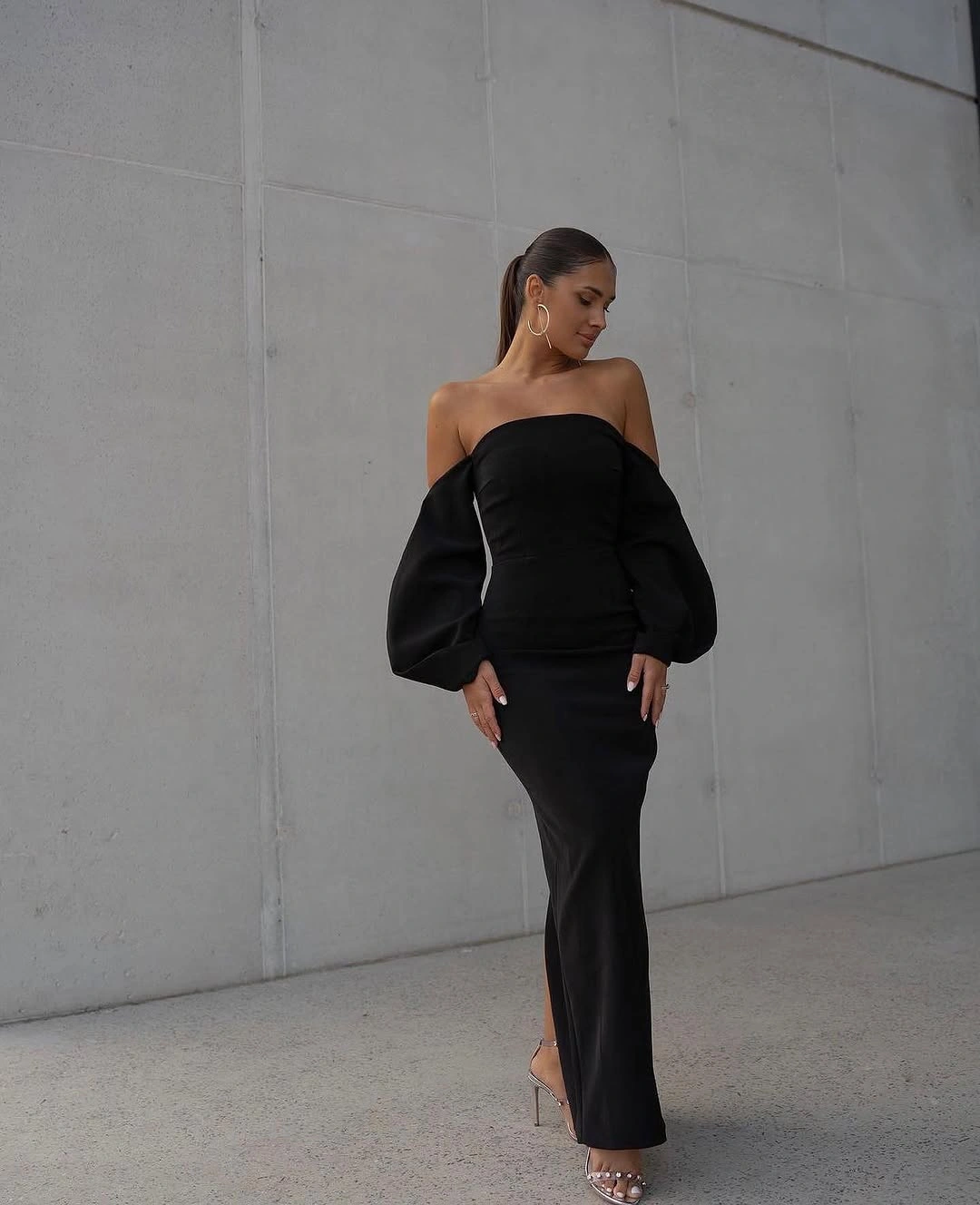 fall date night outfits 2026 Minimalist Black Gown That Never Goes Out of Style