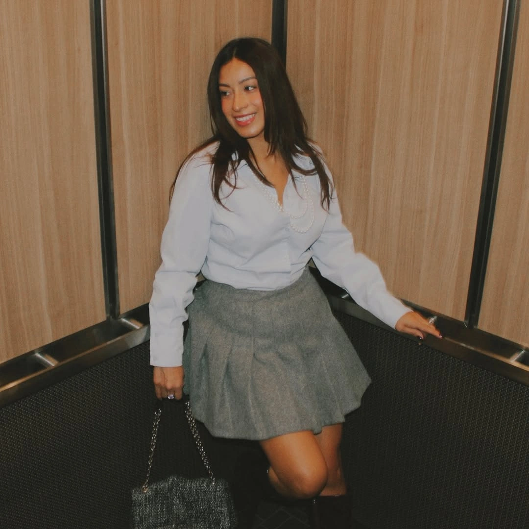 fall date night outfits 2026 Preppy Mini Skirt Look That Makes Casual Dates Feel Fresh
