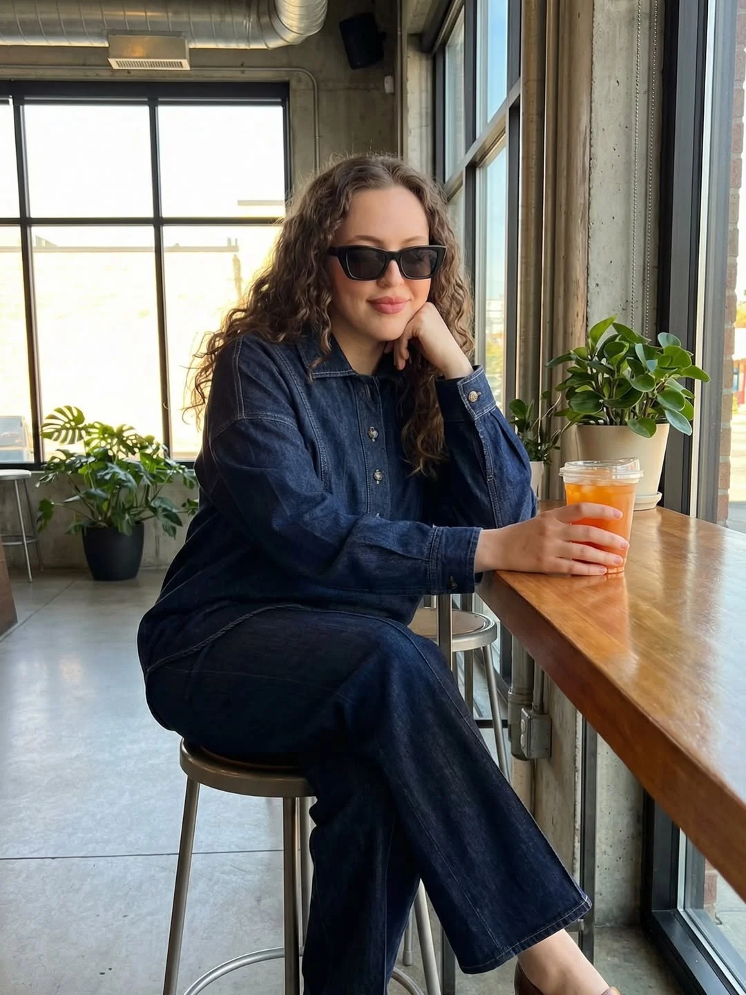 fall denim outfits for women 2026 Dark Indigo Denim Sets That Feel Sophisticated for Everyday Wear