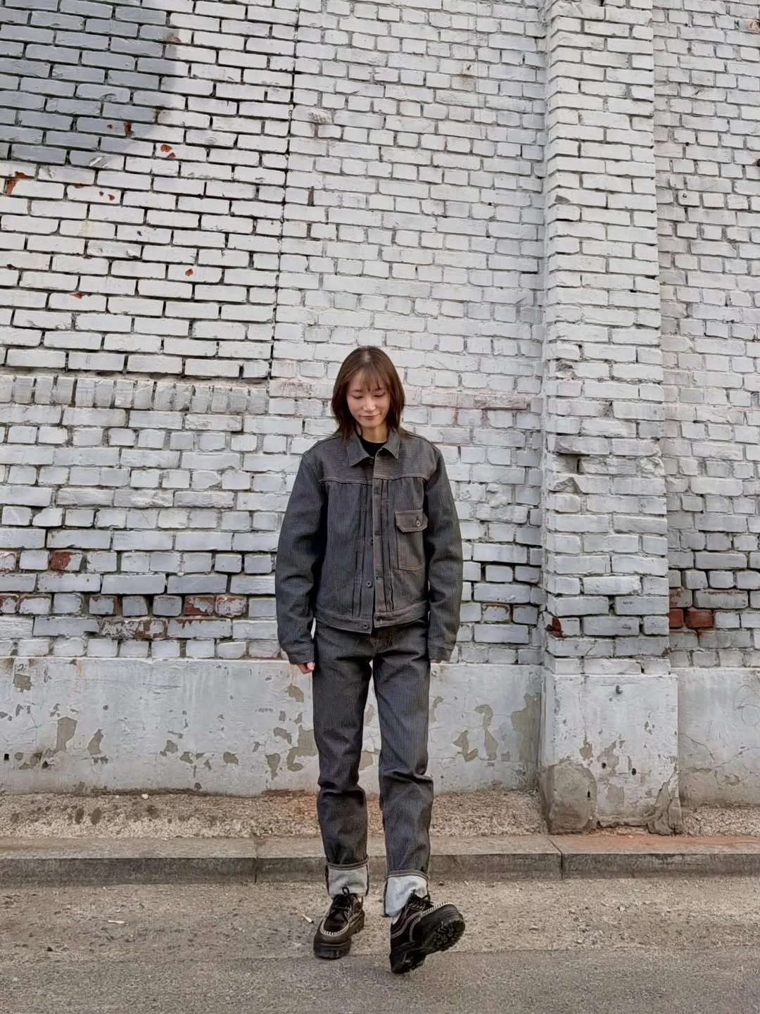 fall denim outfits for women 2026 Relaxed Charcoal Denim That Makes Minimalism Feel Cool Again