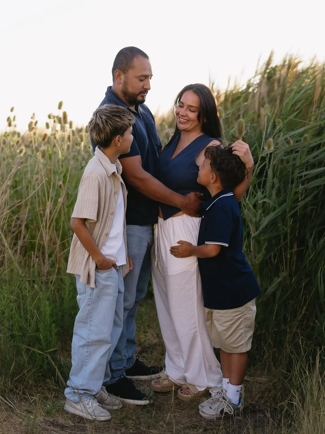 Fall Family Picture Outfits 2026: 21 Cozy & Timeless Outfit Ideas for Beautiful Family Photos