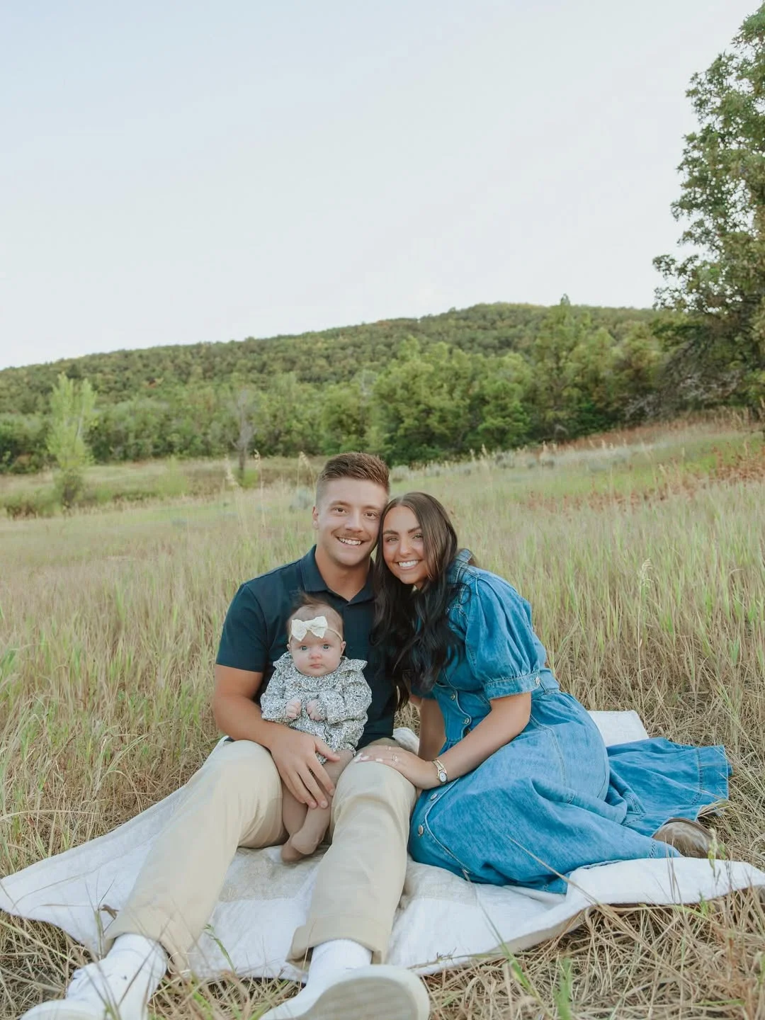 Fall Family Picture Outfits 2026: 21 Cozy & Timeless Outfit Ideas for Beautiful Family Photos