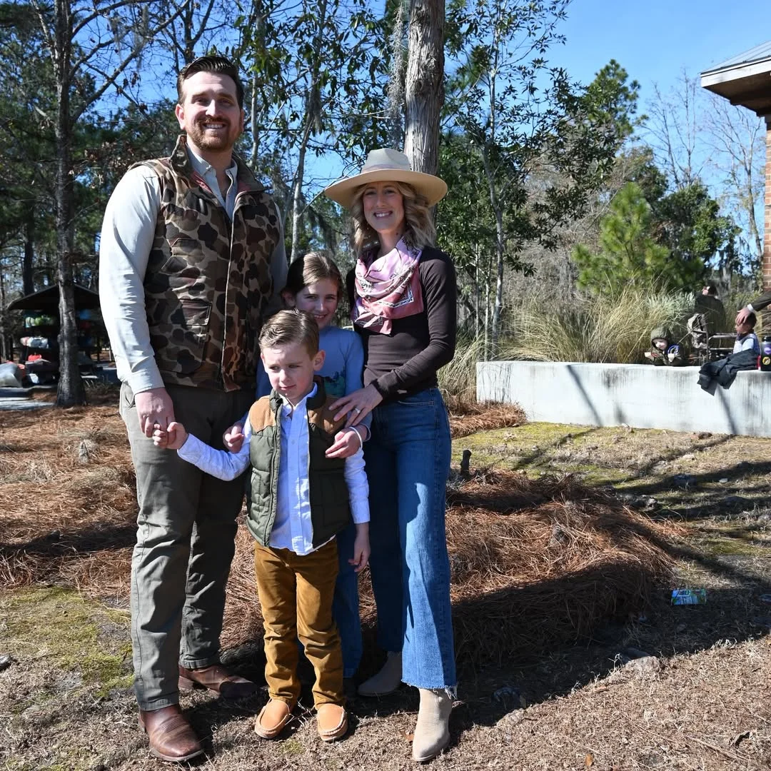 Fall Family Picture Outfits 2026: 21 Cozy & Timeless Outfit Ideas for Beautiful Family Photos