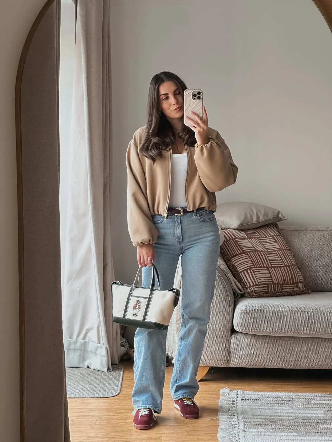 fall fashion inspiration 2026 Soft Neutrals And Relaxed Denim For Early Fall Days
