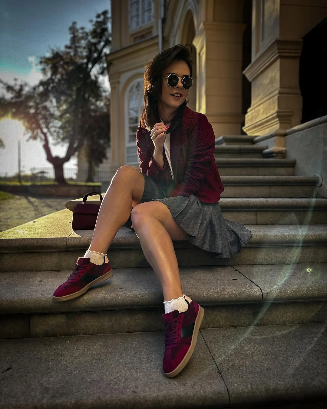 fall going out outfits 2026 Sporty Burgundy Accents for Casual Autumn Evenings