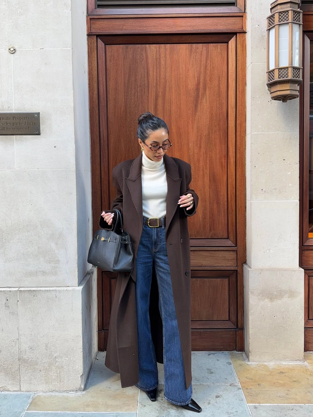 fall going out outfits 2026 Chocolate Wool Coat with Wide-Leg Denim for Sophisticated City Nights