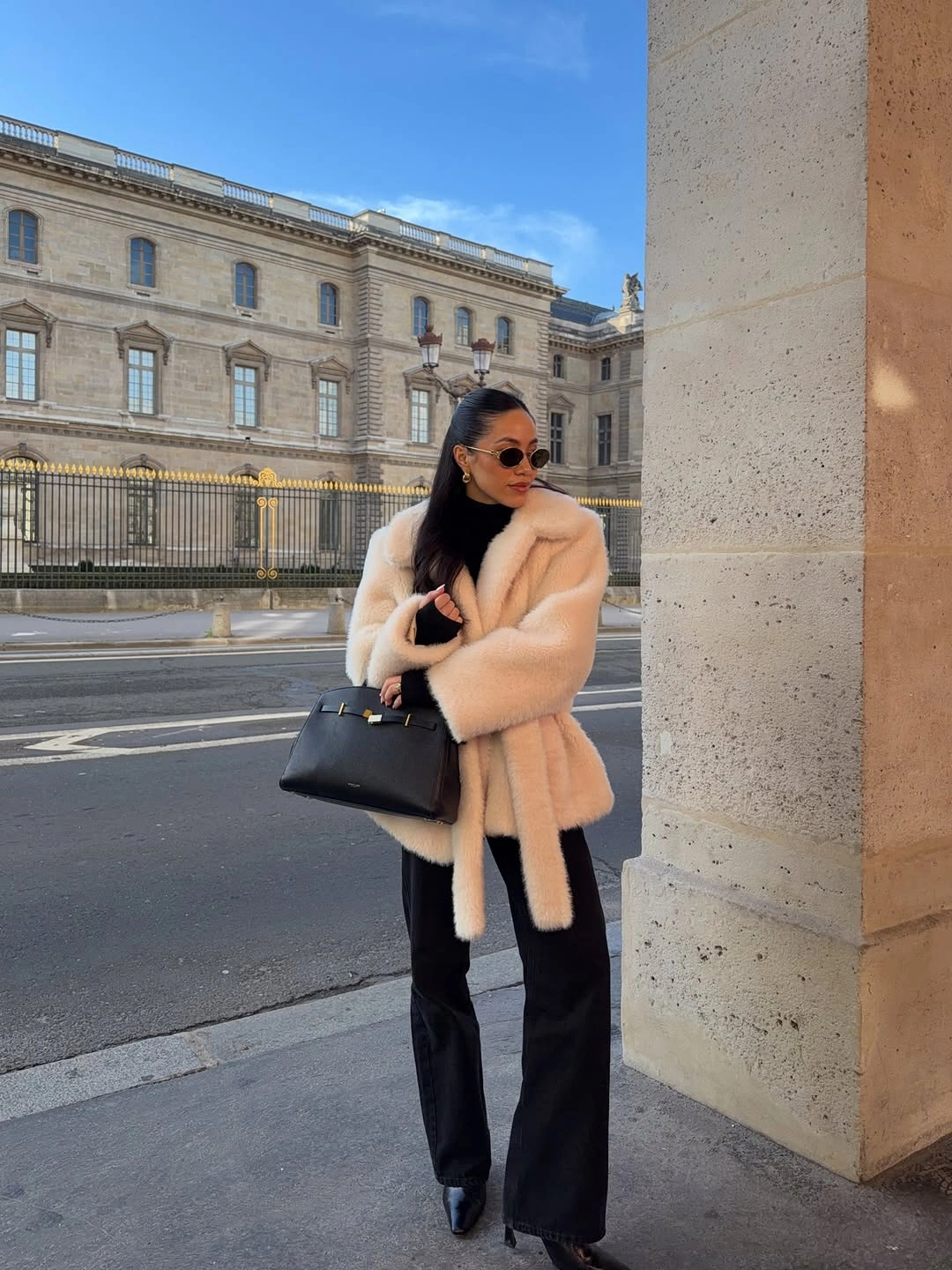 fall going out outfits 2026 Soft Faux Fur and Black Tailoring for Luxe Evenings