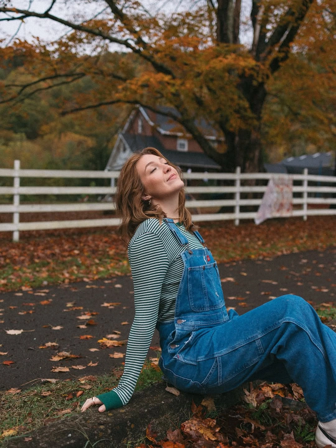 fall mom outfits 2026 Relaxed Denim Overalls for Cozy Autumn Adventures
