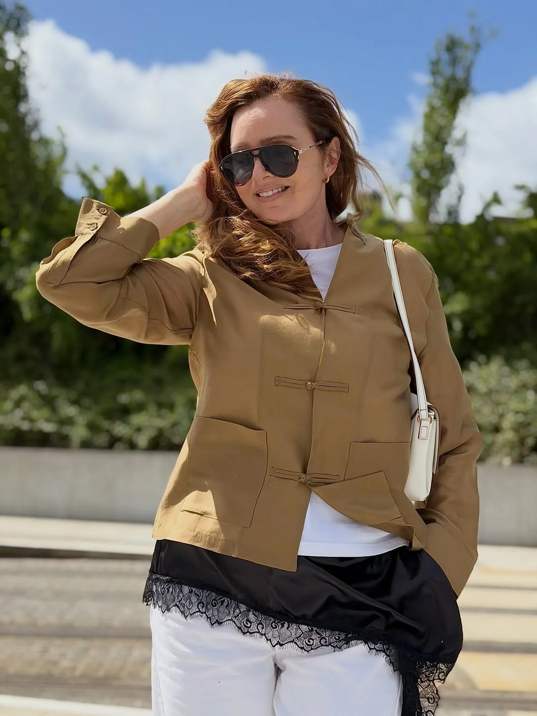 fall outfits for big busted women 2026 Soft Neutral Layers With Feminine Details