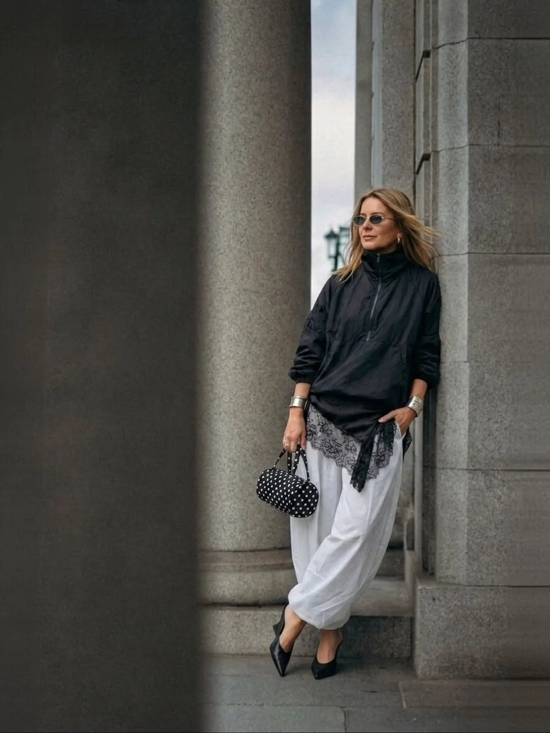 fall outfits for big busted women 2026 Black And White With Modern Feminine Contrast